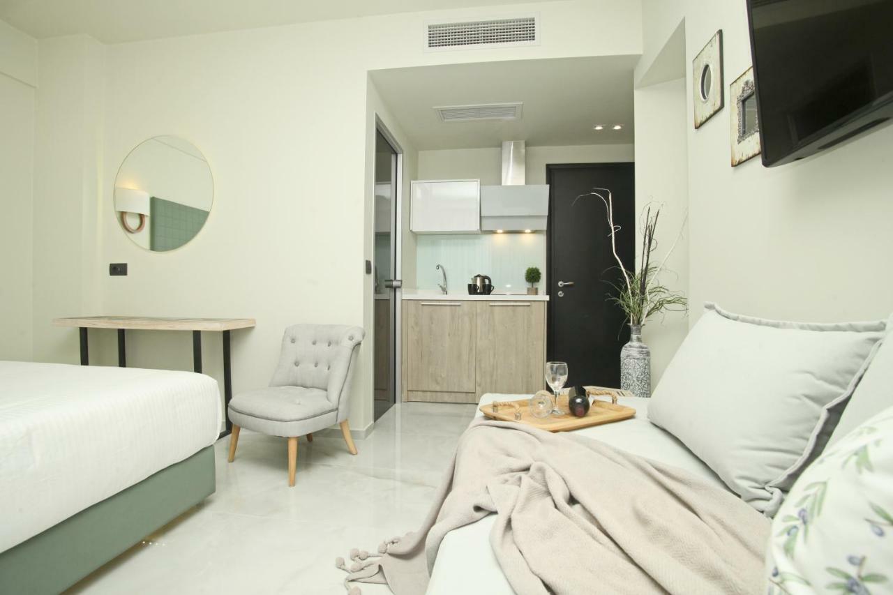 Athinais Luxury Apartments Hanioti Ngoại thất bức ảnh