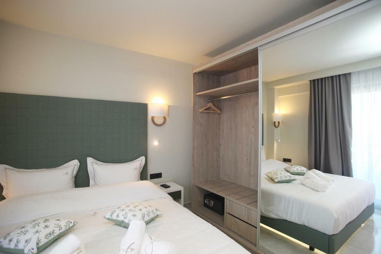 Athinais Luxury Apartments Hanioti Ngoại thất bức ảnh